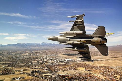 Рогов: российские ПВО и авиация могут сбивать американские истребители F-16
