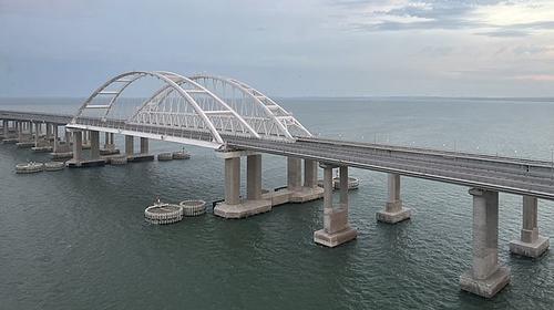 В Крыму сообщили о том, что атаки ВСУ на мост имеют политический характер