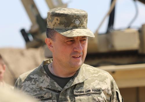 Генерал ВС Украины Олещук: один самолет ВСУ атакуют одновременно 5-9 российских