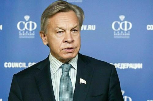 Пушков: Вучич и Орбан не побоялись выступить против США