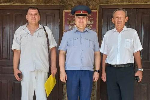 Кубанские общественники проверили условия содержания осужденных в ИК-2