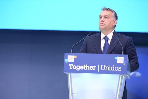Премьер Венгрии Орбан: страны Запада пока не хотят отправлять войска на Украину