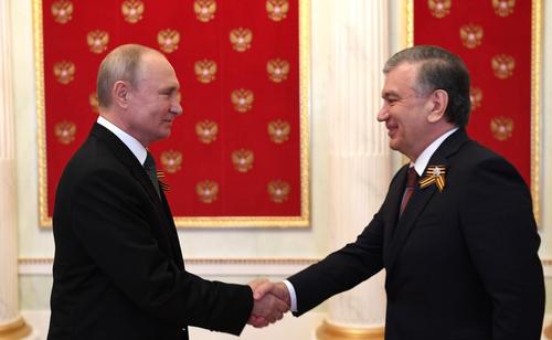 Путин назвал успешным развитие отношений РФ и Узбекистана