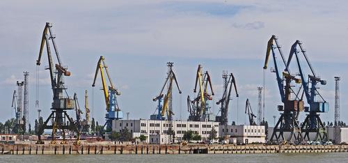 МО Румынии: российские удары по порту Рени не создали угрозы для страны