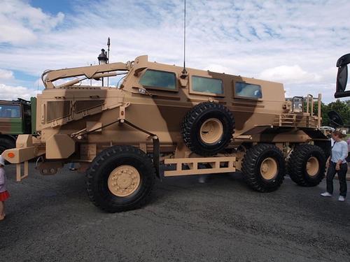 США поставят Украине 190 колесных бронемашин MRAP