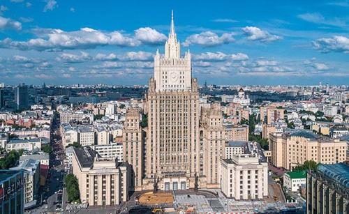 МИД РФ сообщил о «жестком представлении», сделанном послу Армении в Москве