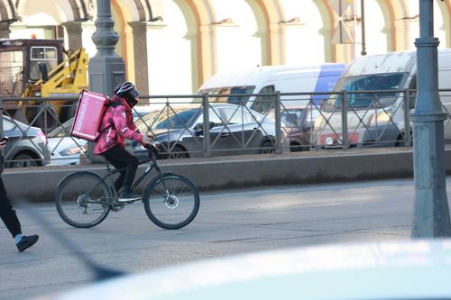 Количество отравившихся едой людей в Петербурге перешло за 170 