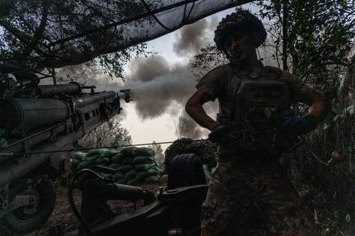Военкор из США Ланкастер заявил, что ВСУ атакуют гражданские объекты в Донецке