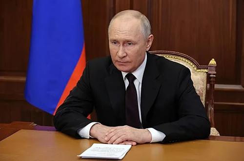 Путин после встречи с главой КНДР посетил Амурский газоперерабатывающий завод