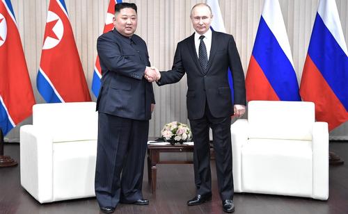 СМИ КНДР назвали историческим и эпохальным саммит Владимира Путина и Ким Чен Ына