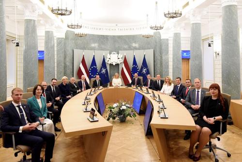 Парламент Латвии утвердил новое правительство