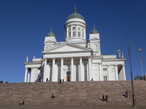 Петербуржцы все еще могут уехать в Финляндию на фоне высокого спроса на билеты 