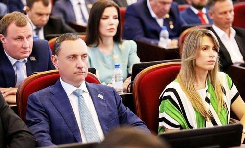 Виктор Тепляков принял участие в сессии ЗСК
