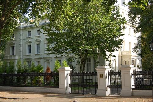 Посольство РФ напомнило Лондону о Фолклендах в связи с новыми санкциями 