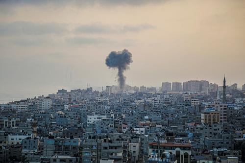 Армия Израиля нанесла удары по военно-морским объектам ХАМАС в секторе Газа