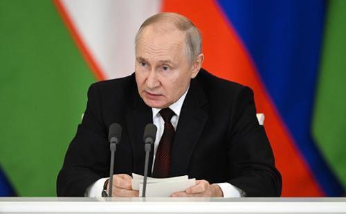 Путин прибыл в Киргизию, где состоится саммит СНГ