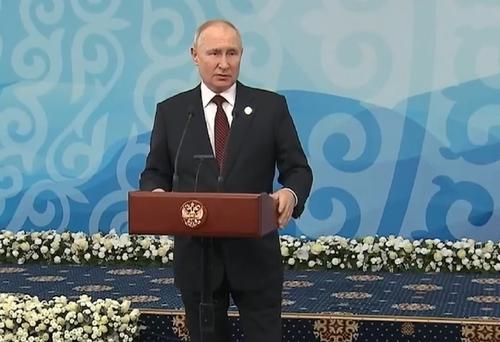 Путин посоветовал не читать американские СМИ: «они нехорошему научат»