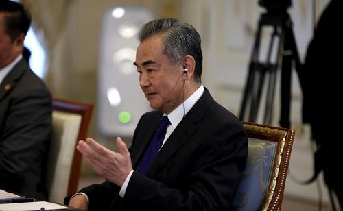 Пекин заявил о недопустимости силовых методов решения ближневосточного конфликта