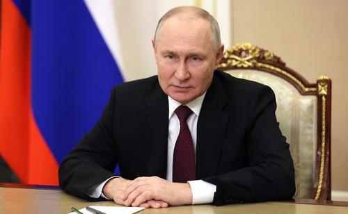Путин: в БРИКС никто не хочет быть на вторых ролях у суверена