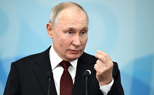 Путин заявил, что для России чрезвычайно важен внеблоковый статус Украины