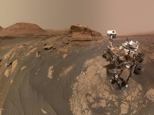 Марсоход обнаружил новые доказательства существования древних марсианских рек