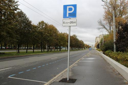 Парковка у Казанского собора будет запрещена до 1 ноября