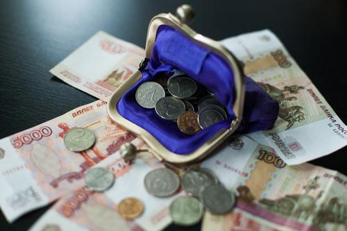 Петербуржцам вернули почти 28 млрд рублей по судебным искам