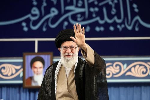 Хаменеи призвал исламские страны прекратить экспорт нефти и еды в Израиль