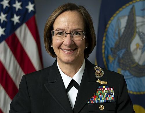 Главой ВМС США впервые в истории стала женщина – Лиза Франкетти