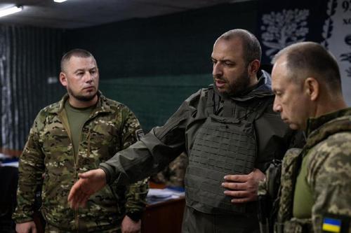 Умеров отказался объяснять причины увольнения командующего силами спецопераций