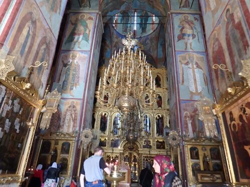 Рига: около православного собора Рождества Христова сатанисты устроили черную мессу