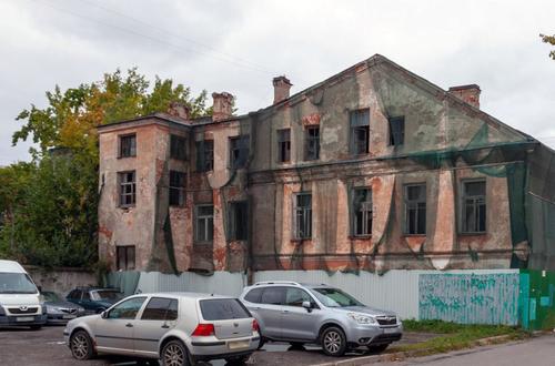 Для исторического здания в Кронштадте подыскали инвестора