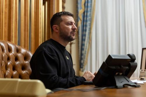 Зеленский заявил, что выборы на Украине сейчас «не ко времени»