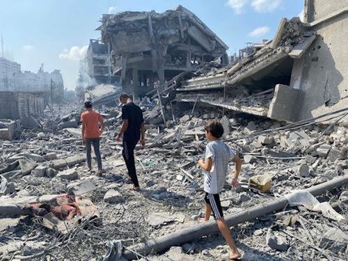 Школа ООН подверглась прямому удару в секторе Газа