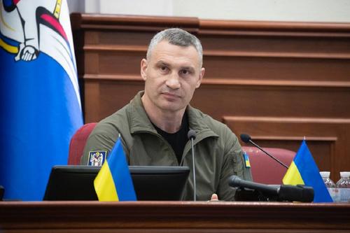 Кличко: власти Украины не справились с финансированием армии