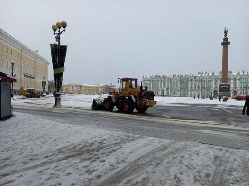 В Санкт-Петербурге объявили конкурсы на зимнюю уборку дорог