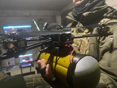 Два человека пострадали при атаке дрона ВСУ на объект связи под Белгородом