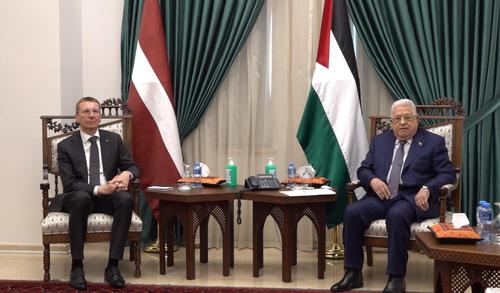 Президент Латвии Ринкевич посетил с официальным визитом Израиль и встретился с президентом Палестины