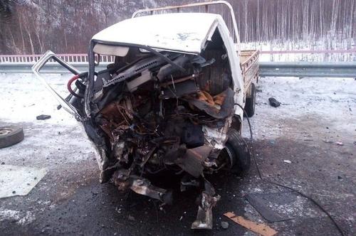 В Хабаровском крае при ДТП погиб водитель грузовика