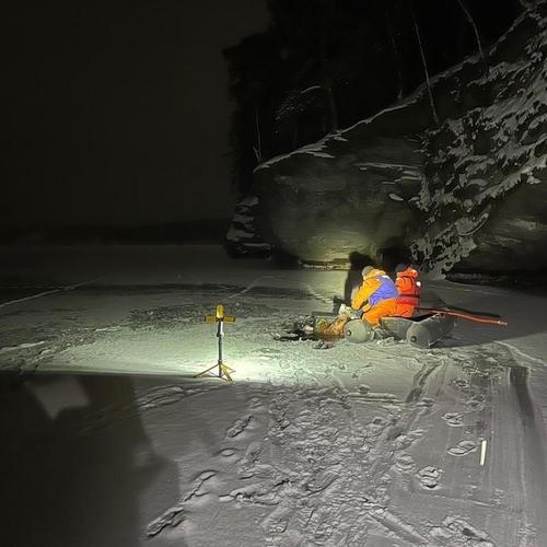 В Челябинской области на тонком льду продолжают гибнуть рыбаки