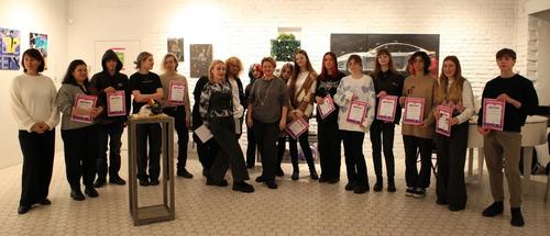 Выставка юных дизайнеров – призеров премии Росприроднадзора открылась в Санкт-Петербурге
