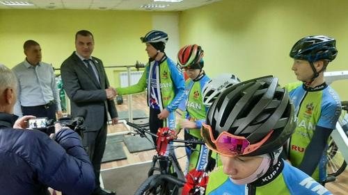 Алексей Косач поддержал развитие велосипедного спорта в Белореченском районе
