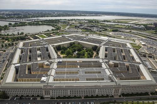 Defense One: Пентагон запросит 1 млрд долларов для восполнения запасов оружия