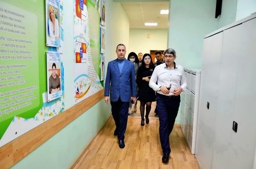 Депутат ЗСК Виктор Тепляков оказал поддержку образовательному центру Сочи