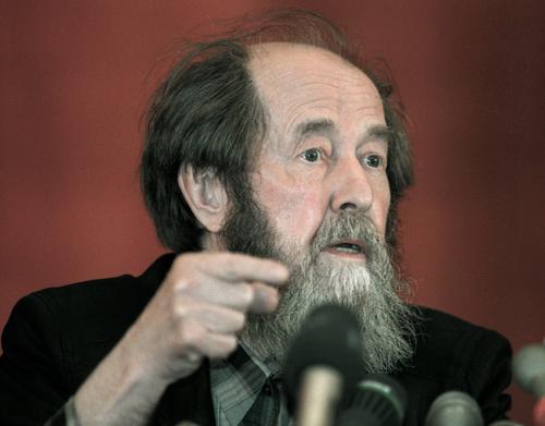 «Русский взгляд, не советский»: философ Виталий Даренский о Солженицыне