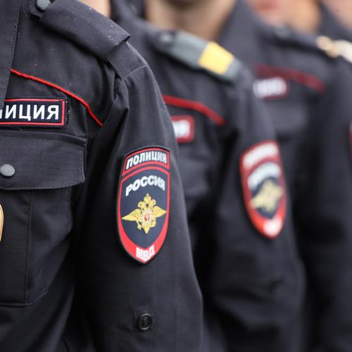 Полицейские в ходе рейда поймали 32 нелегальных мигрантов в Хабаровске
