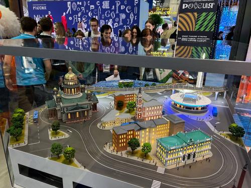 Почти 100% посетителей гордятся выставкой «Россия» на ВДНХ