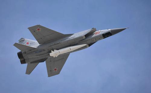 Спикер ВС ВСУ Игнат: По аэродрому в Староконстантинове ударили ракеты «Кинжал» 