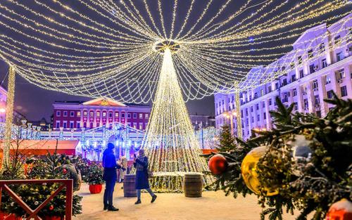 Собянин открыл юбилейный фестиваль «Путешествие в Рождество»
