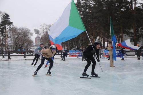 В Хабаровске открыли крупнейший в ДФО «Семейный каток»